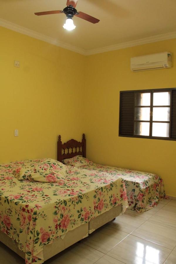 Vila Casa Joao E Maria Olímpia Exteriér fotografie
