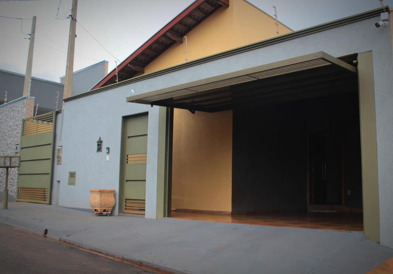 Vila Casa Joao E Maria Olímpia Exteriér fotografie